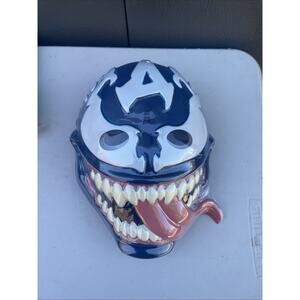 VENOMIZED CAPTAIN AMERICA Children's Mask- Never Used! Great Idea for HALLOWEEN!